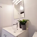 Beautiful 2 Bedroom Center Of Apartamento *