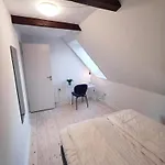 Beautiful 2 Bedroom Center Of Apartamento Randers