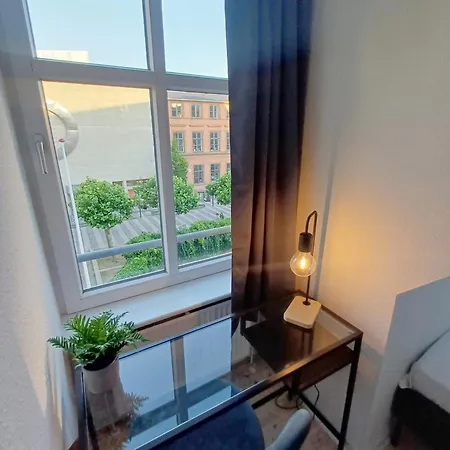 Beautiful 2 Bedroom Center Of Lägenhet *